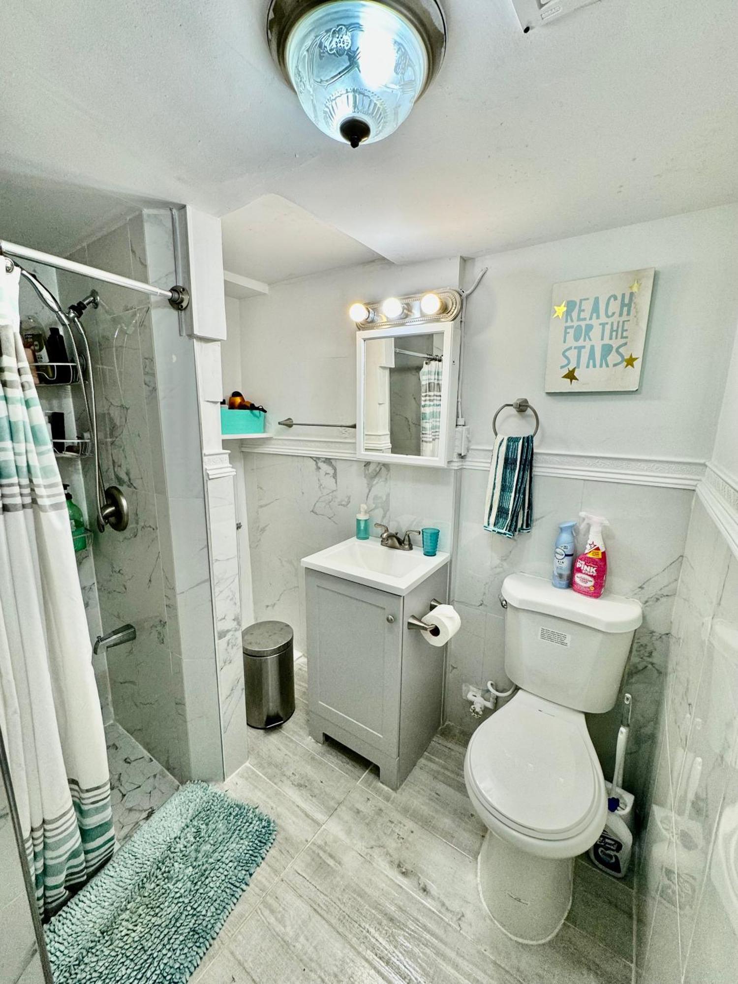 Cozy Private Room With Shared Bathroom On The 1St Floor - Conveniently Located Near Seatac Airport And Downtown Seattle Buitenkant foto
